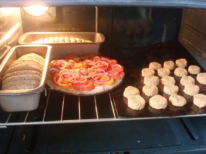 Pan pizza y galletitas